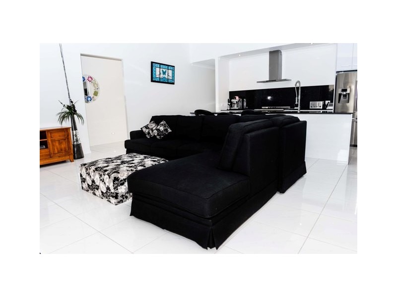 4 Wilcox Street, Eimeo QLD 4740