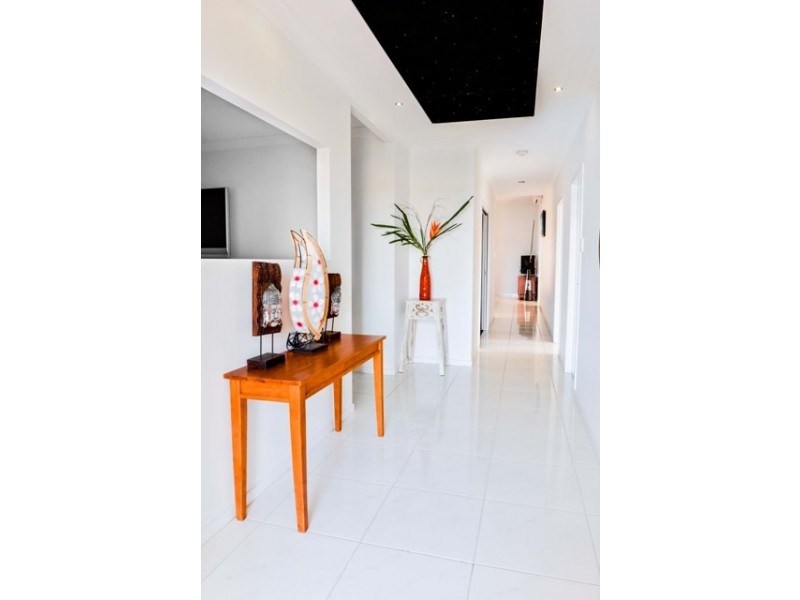 4 Wilcox Street, Eimeo QLD 4740