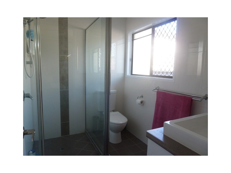 4 Thorning Street, West Mackay QLD 4740