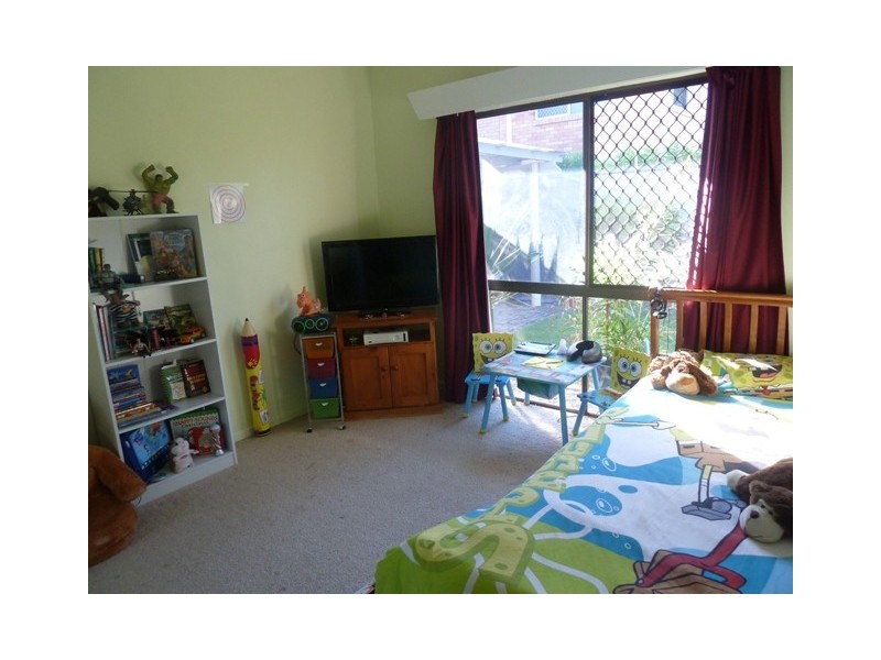4 Thorning Street, West Mackay QLD 4740
