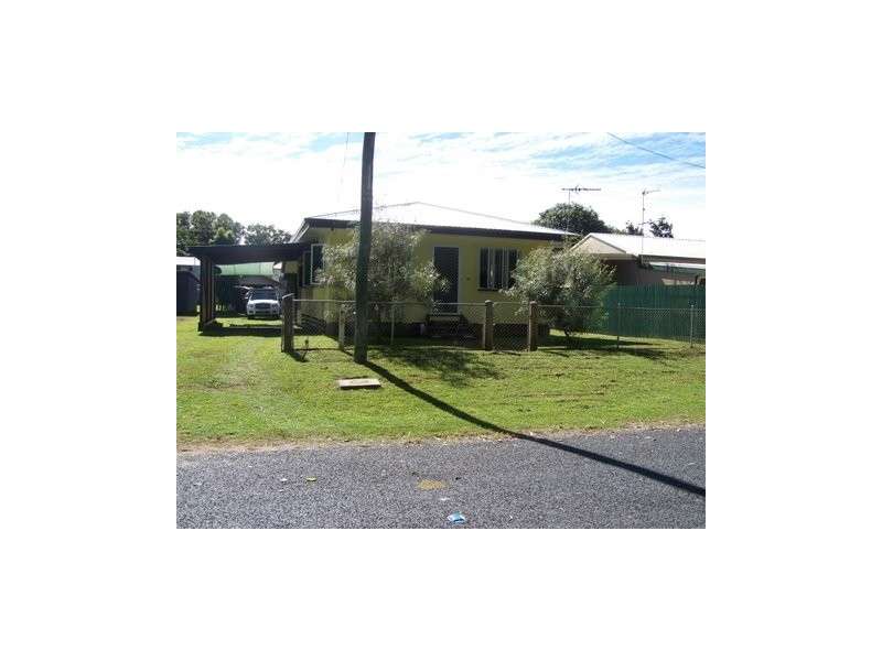 62 Prince Charles Avenue, Seaforth QLD 4741