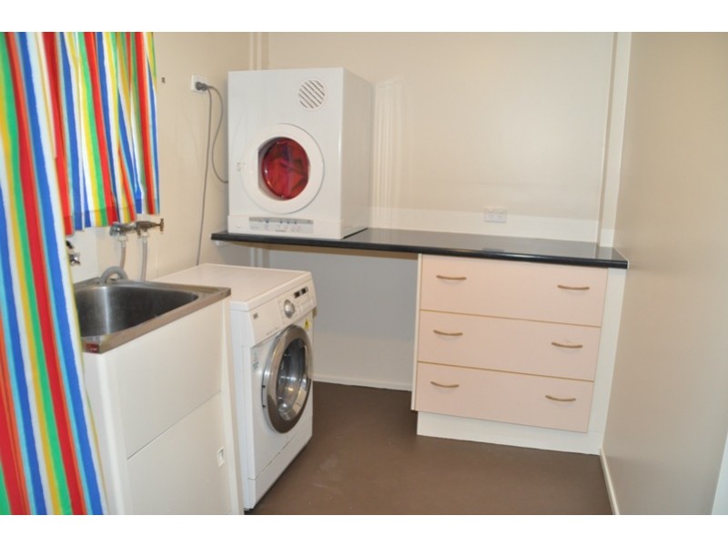 33 Holack Street, North Mackay QLD 4740