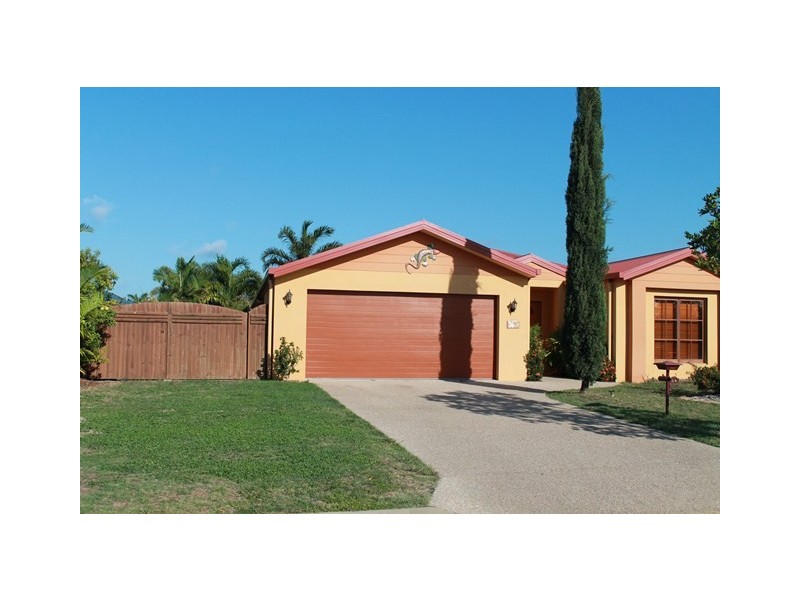 36 Companion Drive, Bucasia QLD 4750