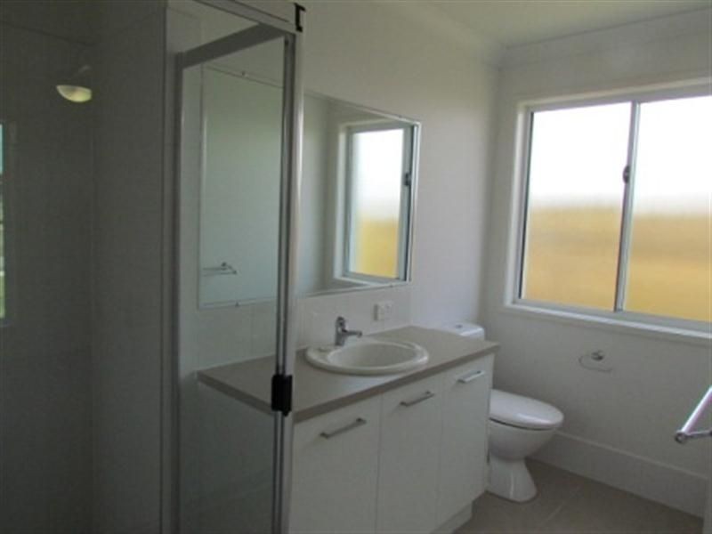 5 Elgans Parade, Eimeo QLD 4740