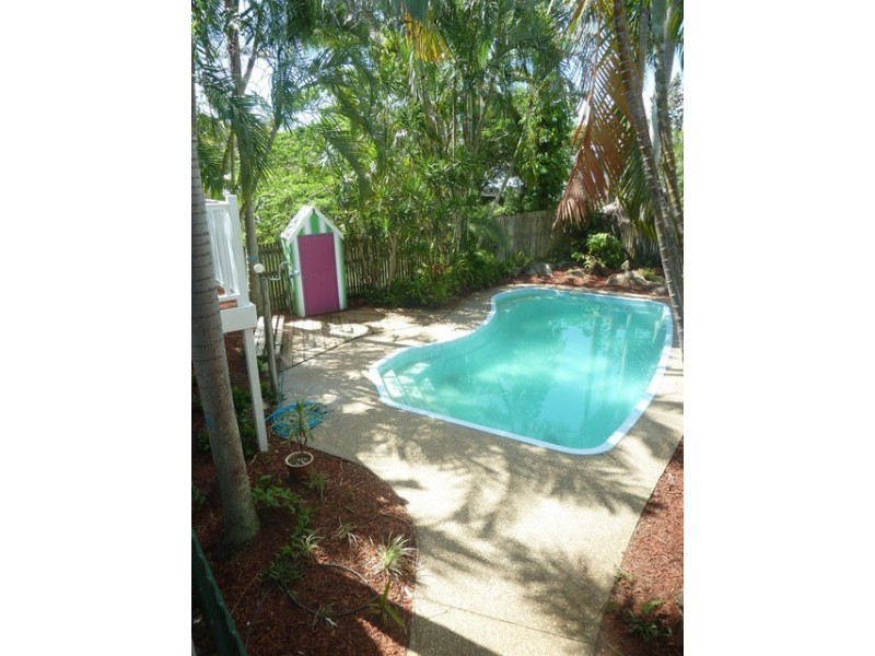 9 Dalrymple Street, East Mackay QLD 4740