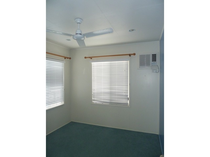 9 Dalrymple Street, East Mackay QLD 4740