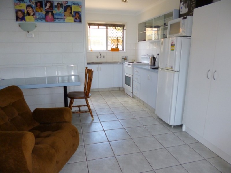 310 Shakespeare Street, Mackay QLD 4740