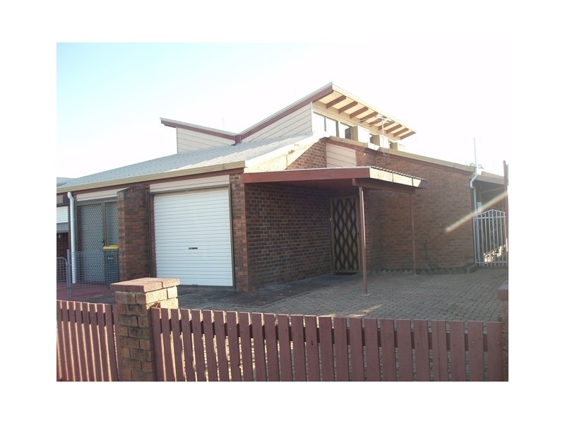 3/349 Alfred Street, Mackay QLD 4740