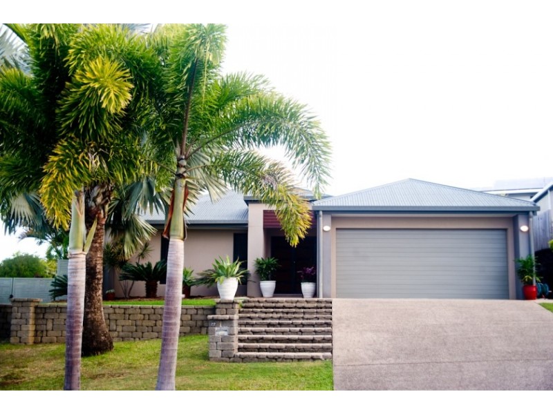 22 Cosford Drive, Eimeo QLD 4740