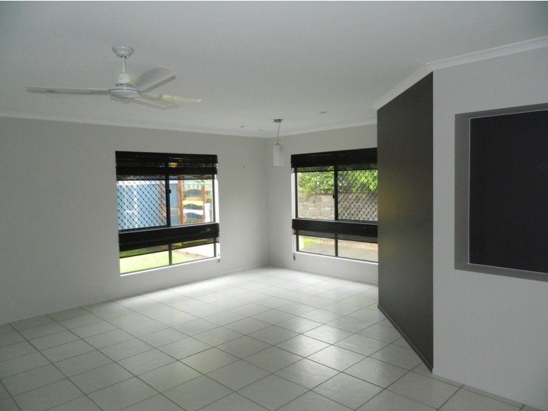 22 Cosford Drive, Eimeo QLD 4740