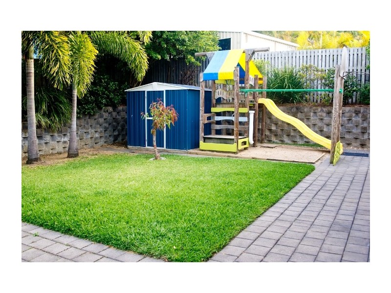 22 Cosford Drive, Eimeo QLD 4740