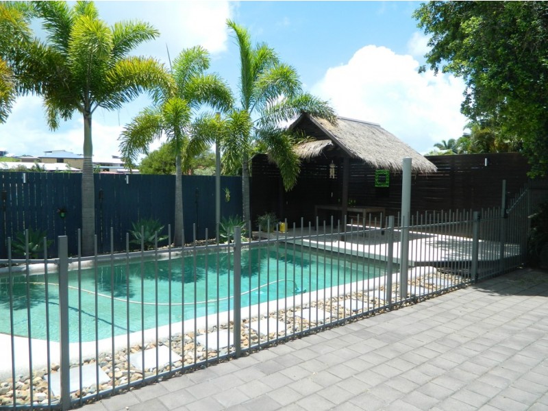 22 Cosford Drive, Eimeo QLD 4740