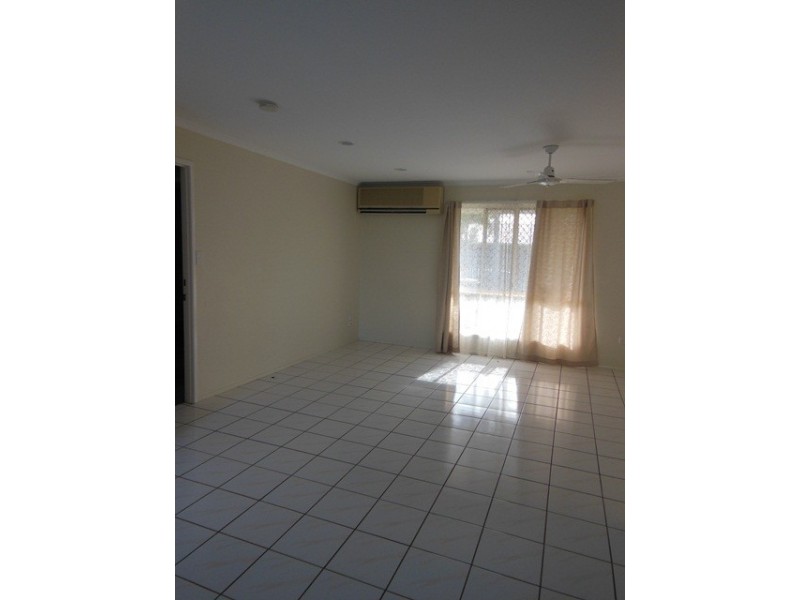 1 Aberdeen Court, Beaconsfield QLD 4740