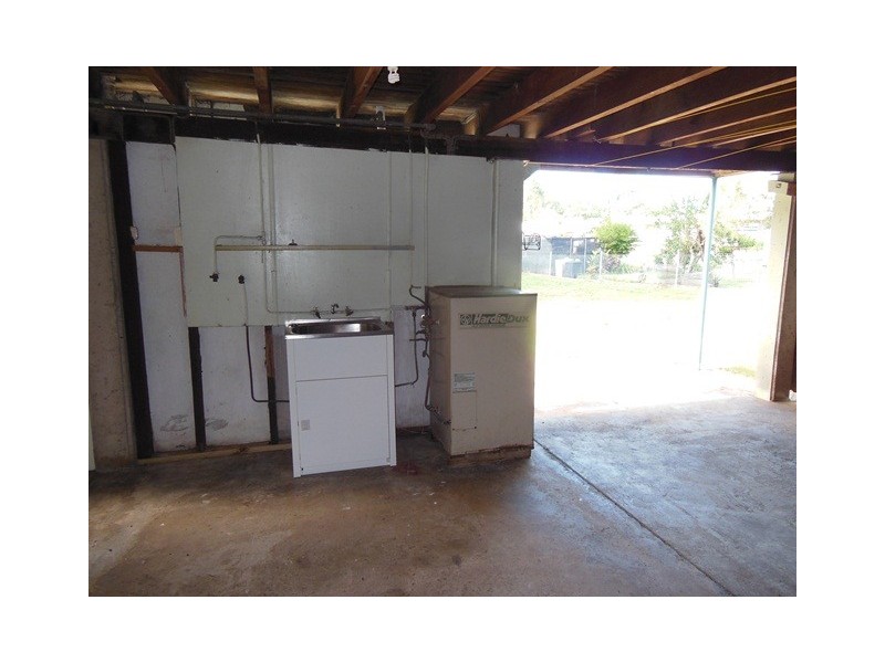 16 Keeleys Road, Slade Point QLD 4740