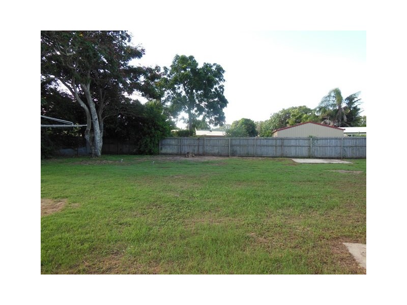 16 Keeleys Road, Slade Point QLD 4740