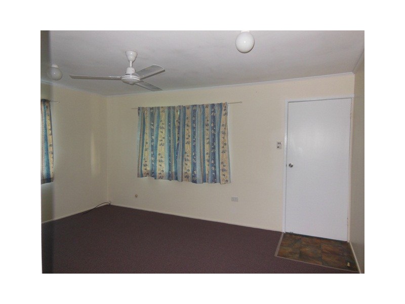 16 Keeleys Road, Slade Point QLD 4740