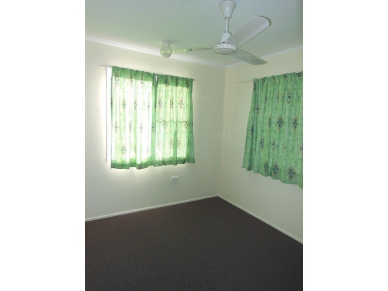 16 Keeleys Road, Slade Point QLD 4740
