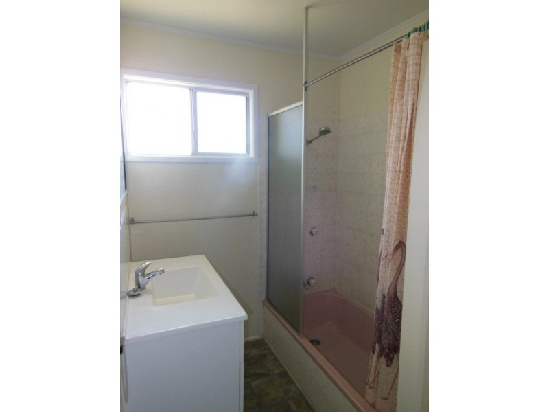 16 Keeleys Road, Slade Point QLD 4740