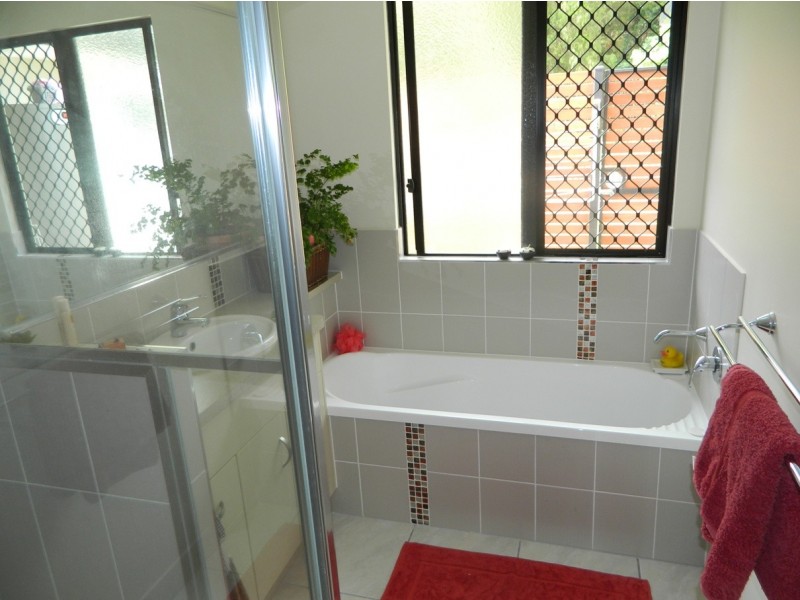 53 Coles Road, Andergrove QLD 4740