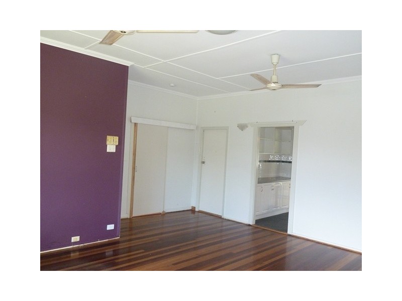 6 Duncan Street, West Mackay QLD 4740