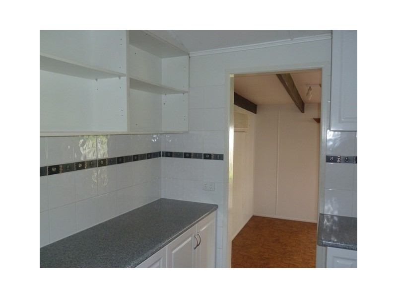 6 Duncan Street, West Mackay QLD 4740