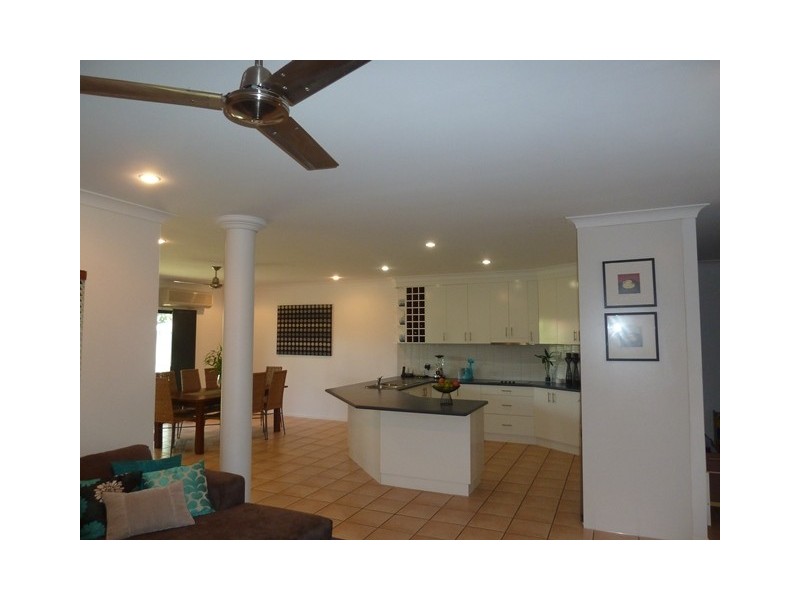 15 Clipper Court, Bucasia QLD 4750