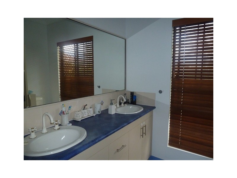 15 Clipper Court, Bucasia QLD 4750