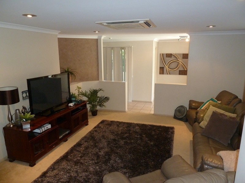 14 Dundee Court, Beaconsfield QLD 4740