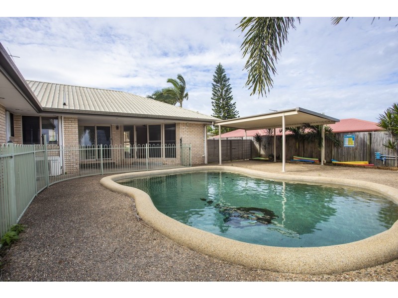 13 McLaughlin Drive, Eimeo QLD 4740