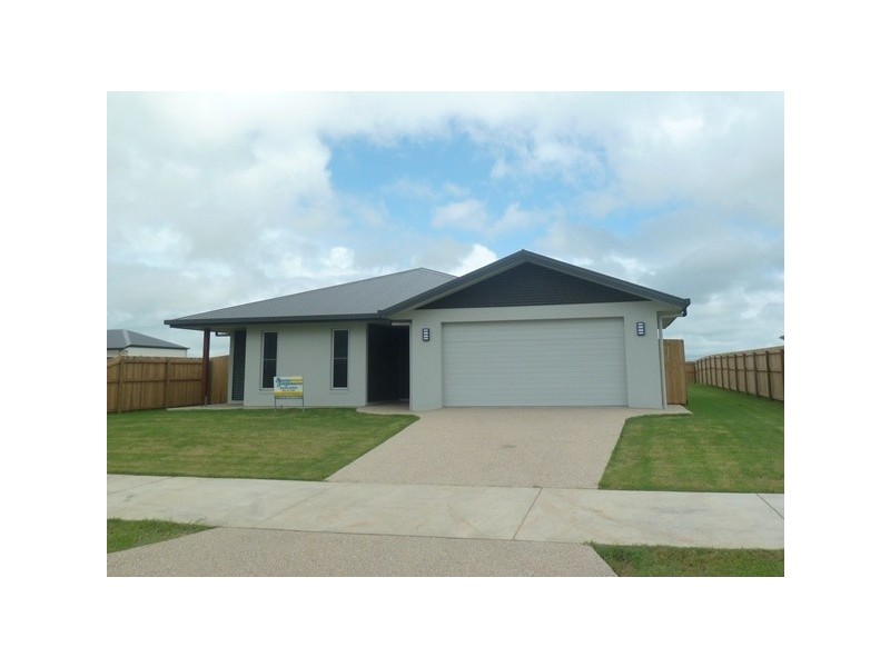 51 Botanical Drive, Ooralea QLD 4740
