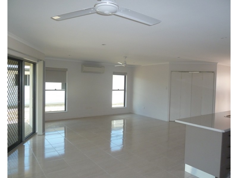 59 McGrath Street, Ooralea QLD 4740