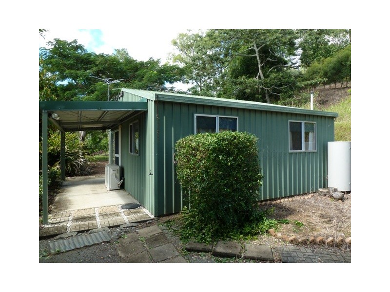 39 Burnell Drive, Mackay QLD 4740