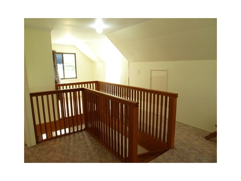 39 Burnell Drive, Mackay QLD 4740