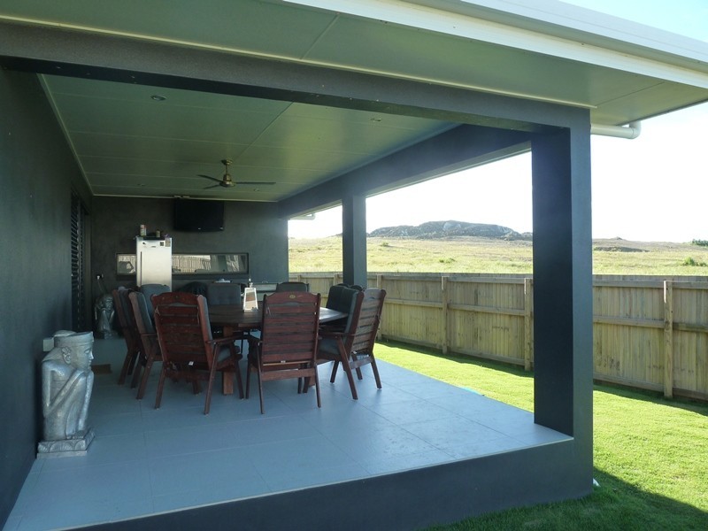 12 Gair Street, Rural View QLD 4740