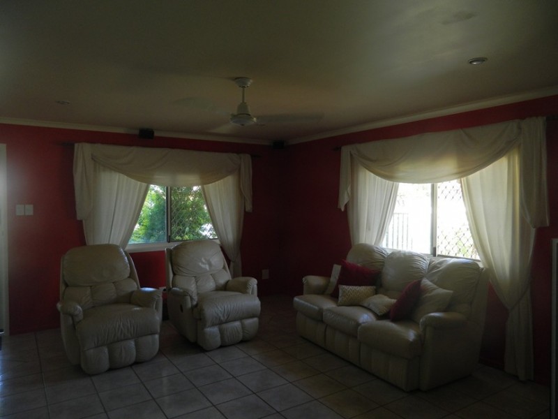 13 Caledonian Drive, Beaconsfield QLD 4740