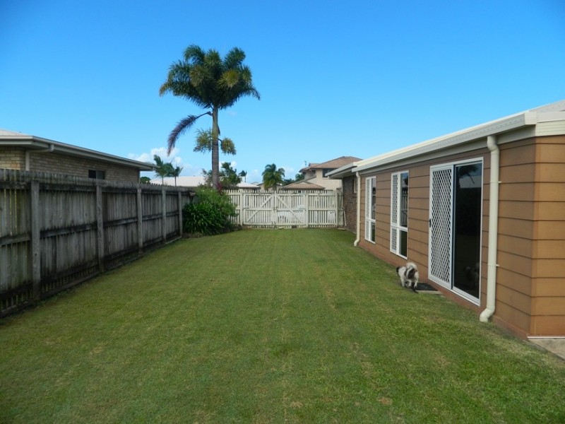 13 Caledonian Drive, Beaconsfield QLD 4740