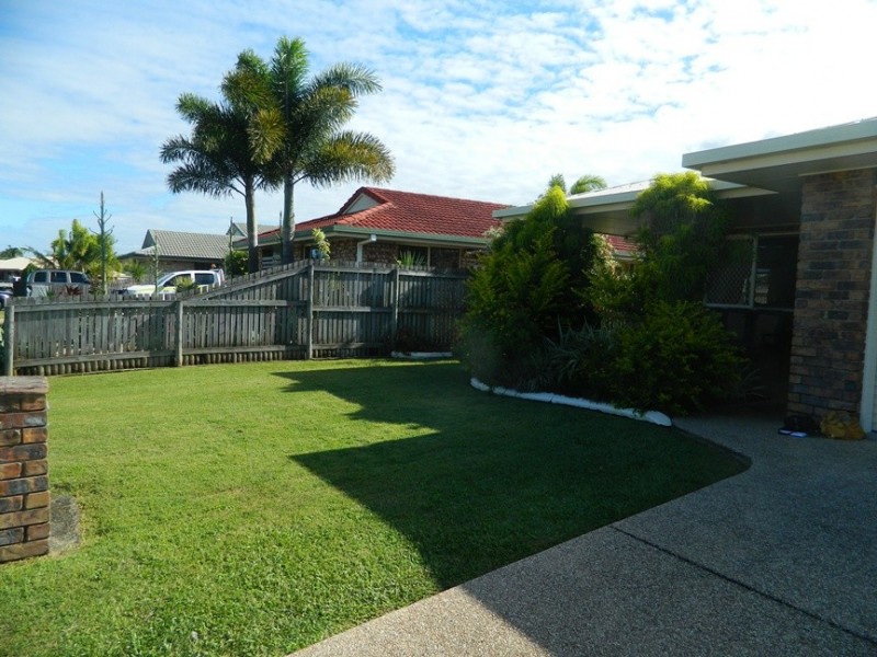 13 Caledonian Drive, Beaconsfield QLD 4740