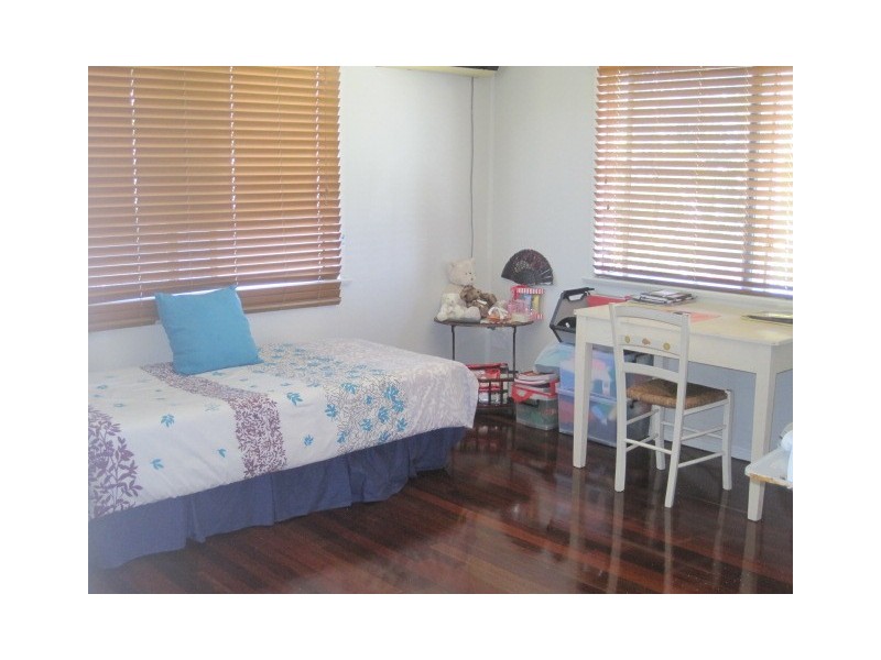 37 Peak Downs Highway, Ooralea QLD 4740