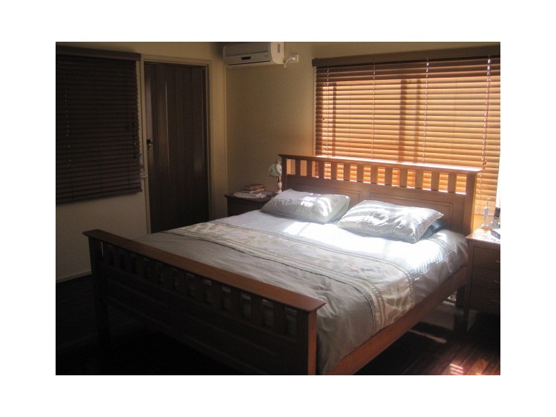 37 Peak Downs Highway, Ooralea QLD 4740