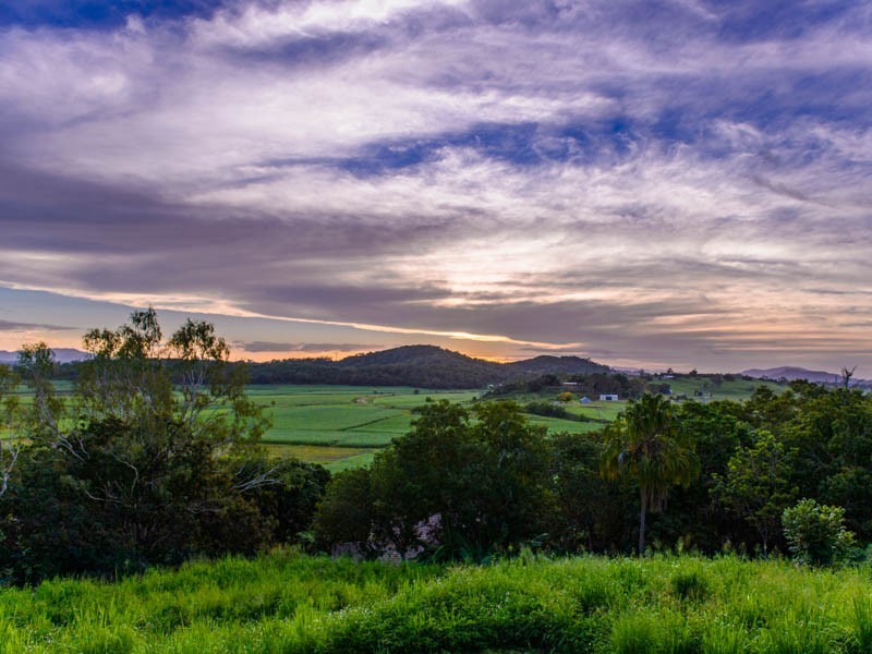 5a Bald Hill Road, Glenella QLD 4740