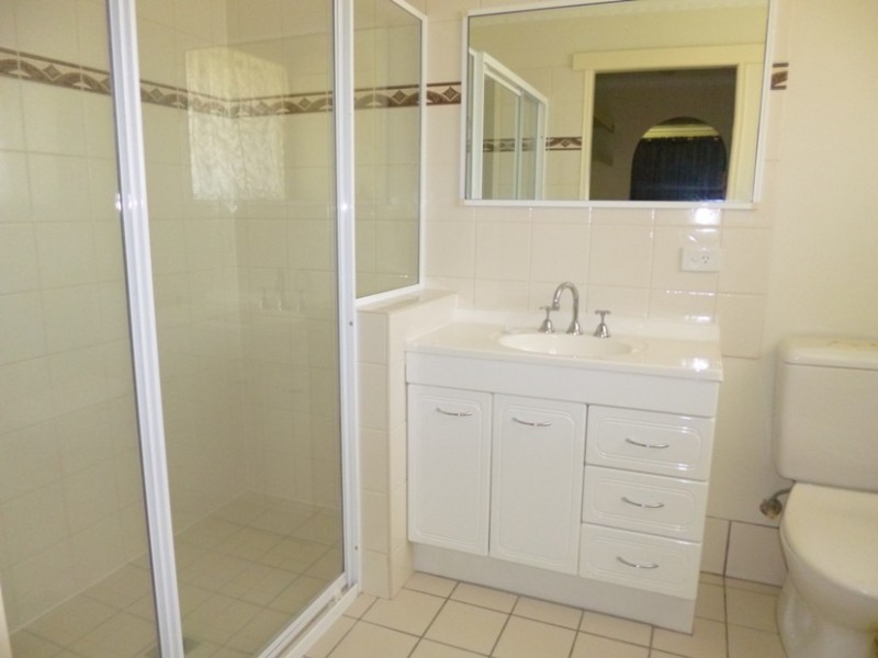 5 Sunset Beach Court, Shoal Point QLD 4750