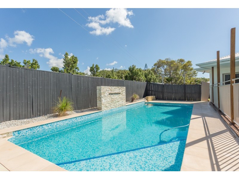 11 Seaspray Close, Shoal Point QLD 4750