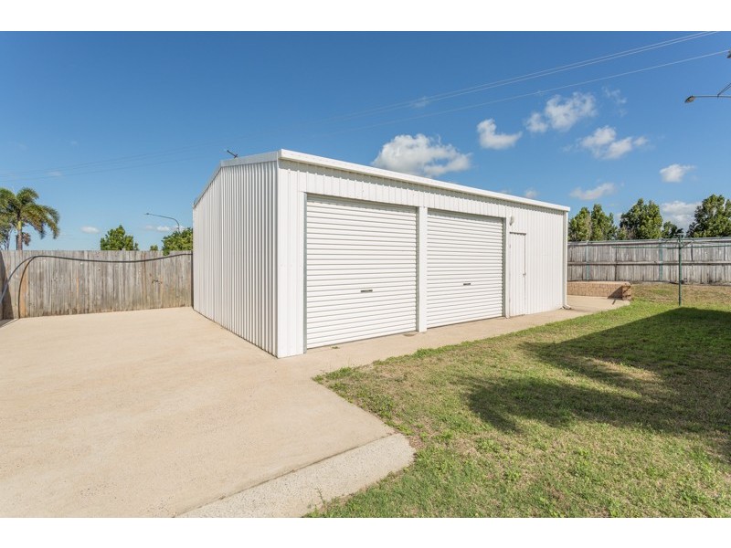 11 Seaspray Close, Shoal Point QLD 4750