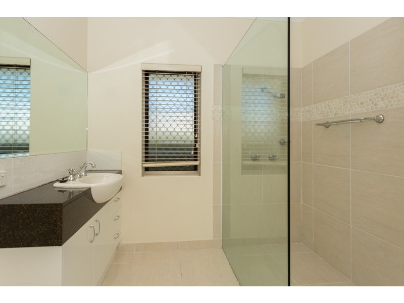 11 Seaspray Close, Shoal Point QLD 4750