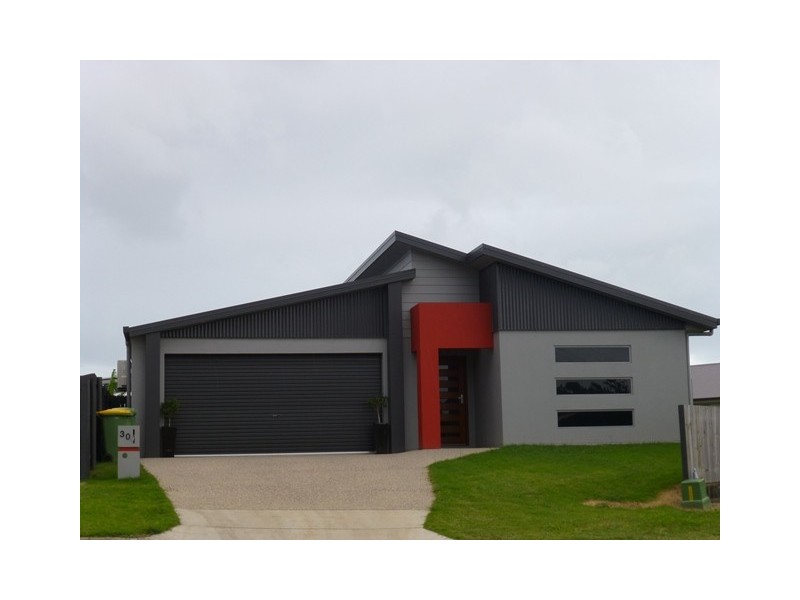 30 Raffia Street, Rural View QLD 4740