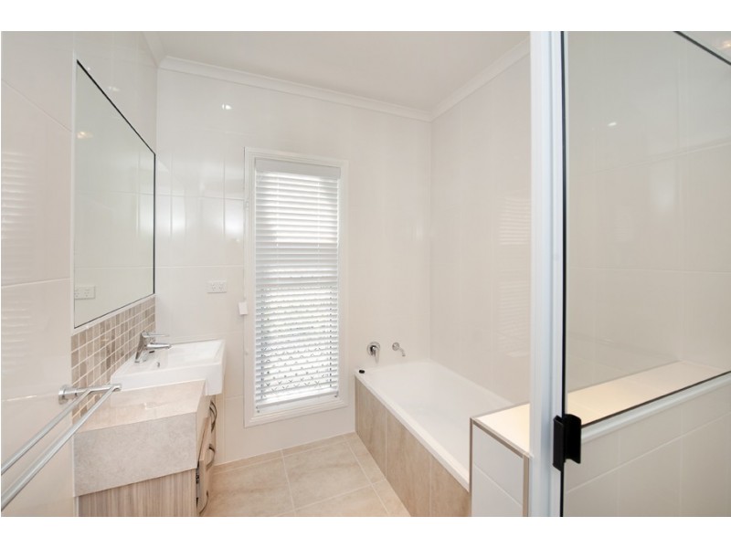 1/30 Primavera Blvd “Miraflores Estate”, Beaconsfield QLD 4740