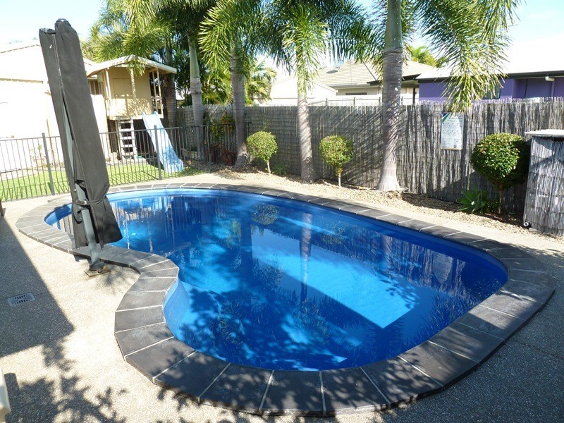 7 Cutfield Street, Glenella QLD 4740