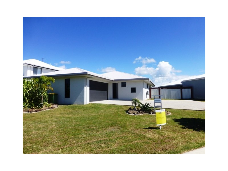63 Makybe Diva Drive, Ooralea QLD 4740