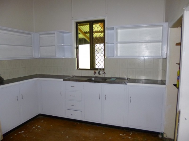52 William Street, South Mackay QLD 4740