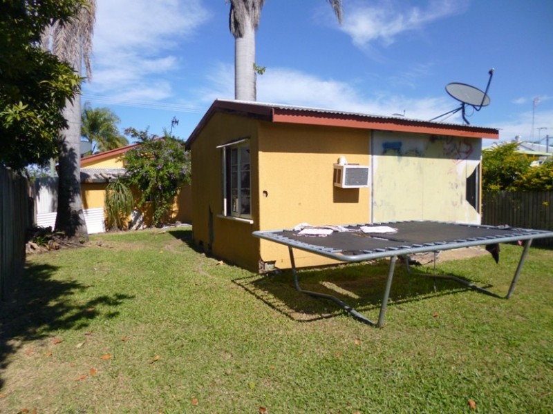 52 William Street, South Mackay QLD 4740